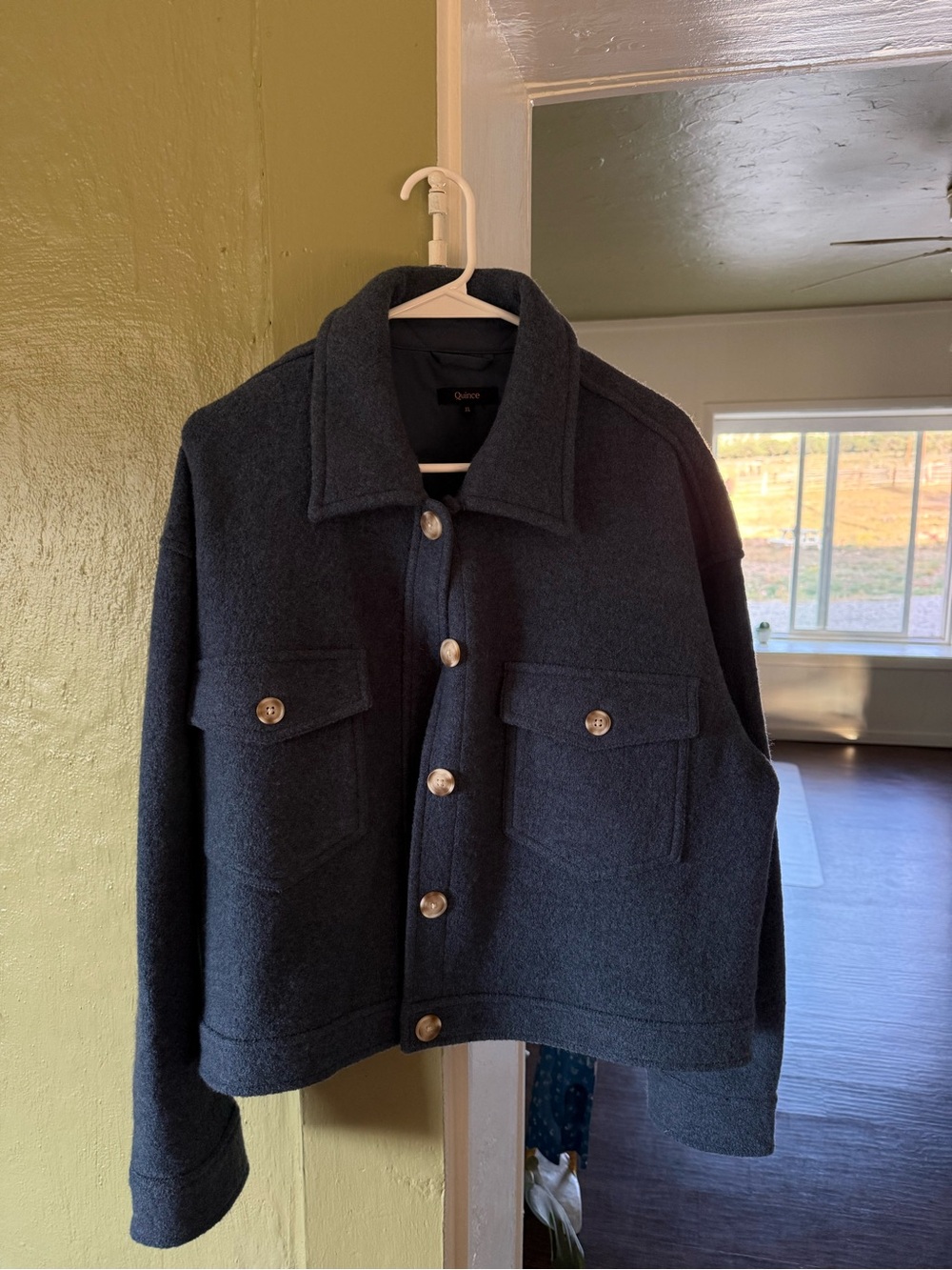 Quince Men's Charcoal Button-Up Shirt Jacket